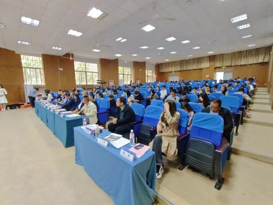 校企合作促就业,跨境电商创机会|bw必威西汉姆联官网举办跨境电商卓越人才班结业仪式暨学习成果汇演活动 校企合作促就业,跨境电商创机会|bw必威西汉姆联官网举办跨境电商卓越人才班结业仪式暨学习成果汇演活动