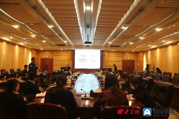 《大众网》三方聚力共谋发展——bw必威西汉姆联官网校领导带队赴中国(山东)自由贸易试验区青岛片区参加校企对接会 《大众网》三方聚力共谋发展——bw必威西汉姆联官网校领导带队赴中国(山东)自由贸易试验区青岛片区参加校企对接会