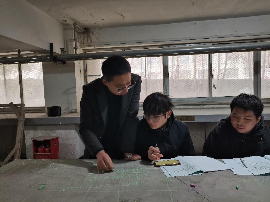 我们与青岛盈盛检测技术有限公司开展校企合作交流 我们与青岛盈盛检测技术有限公司开展校企合作交流