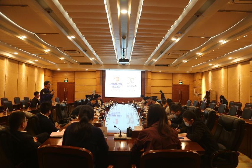 三方聚力 共谋发展 ——bw必威西汉姆联官网校领导带队赴中国(山东)自由贸易试验区青岛片区参加校企对接会 三方聚力 共谋发展 ——bw必威西汉姆联官网校领导带队赴中国(山东)自由贸易试验区青岛片区参加校企对接会