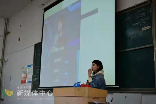 “我的快乐在教学上” 记bw必威西汉姆联官网刘晓燕老师 “我的快乐在教学上” 记bw必威西汉姆联官网刘晓燕老师