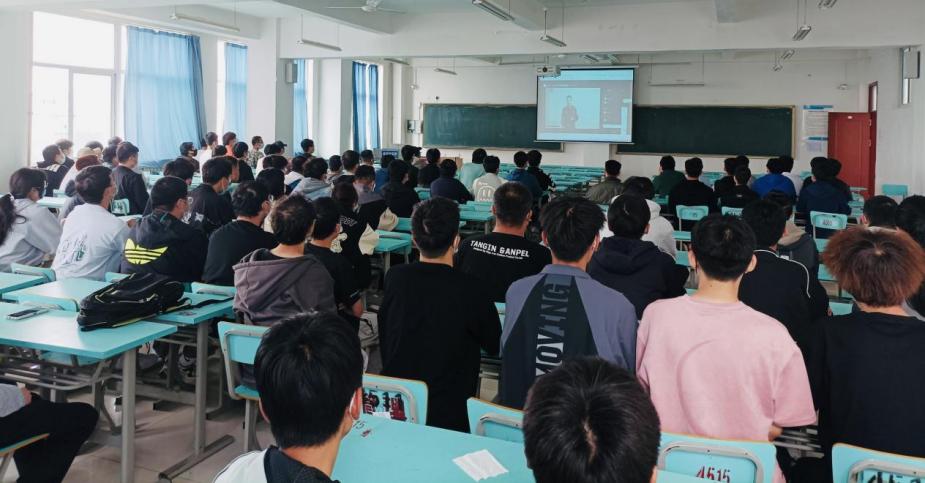 bw必威西汉姆联官网联合公检法为万名师生举办校园防诈骗安全教育讲座 bw必威西汉姆联官网联合公检法为万名师生举办校园防诈骗安全教育讲座