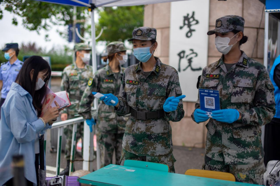 我们喜迎3617名2022级省内新生入学报到 我们喜迎3617名2022级省内新生入学报到