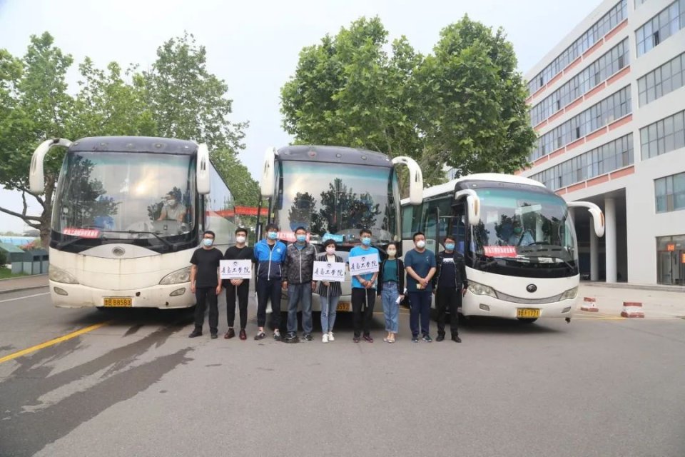 欢迎回家!bw必威西汉姆联官网迎来2020年春季学期首批返校学生 欢迎回家!bw必威西汉姆联官网迎来2020年春季学期首批返校学生