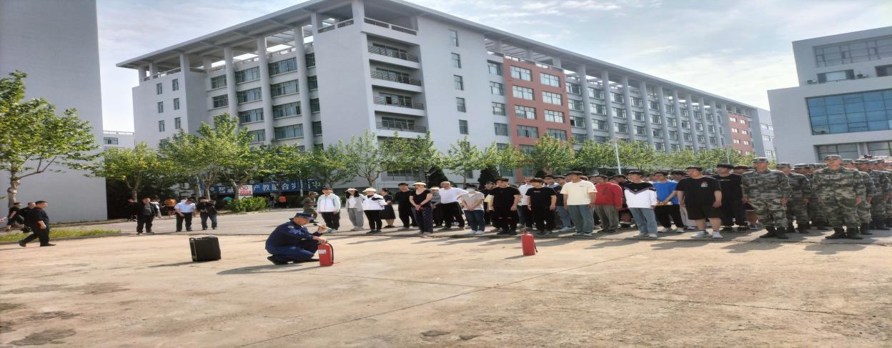 bw必威西汉姆联官网2023年防震减灾暨消防应急疏散演练 bw必威西汉姆联官网2023年防震减灾暨消防应急疏散演练
