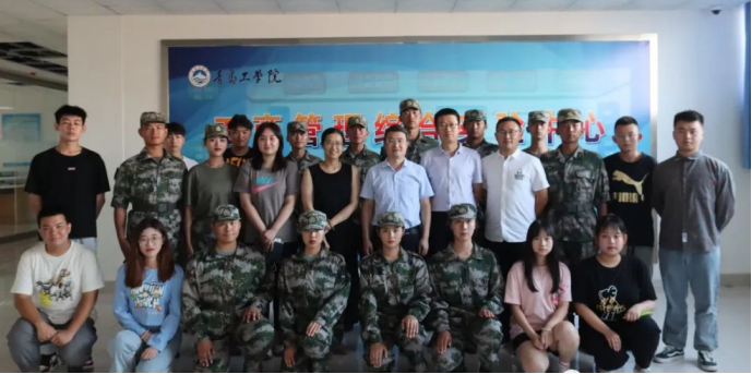 经济管理学院举行2021级专升本军训总结座谈会 经济管理学院举行2021级专升本军训总结座谈会