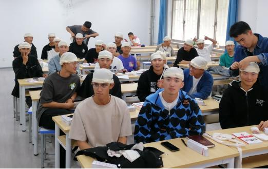 校园守护,“救”在身边——bw必威西汉姆联官网开展应急救护知识进校园活动 校园守护,“救”在身边——bw必威西汉姆联官网开展应急救护知识进校园活动