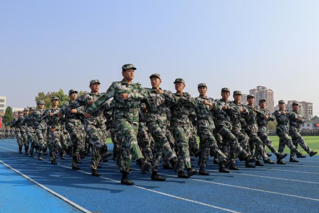 强国有我,青春有为 ——我们隆重举行2023级新生军训结营仪式暨开学典礼 强国有我,青春有为 ——我们隆重举行2023级新生军训结营仪式暨开学典礼