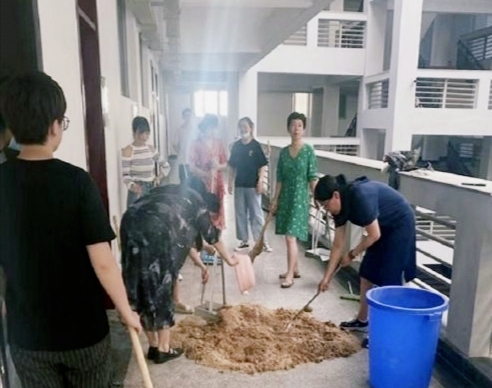 作风能力提升年|基础教育学院党总支开展“迎接新学期”志愿服务活动 作风能力提升年|基础教育学院党总支开展“迎接新学期”志愿服务活动