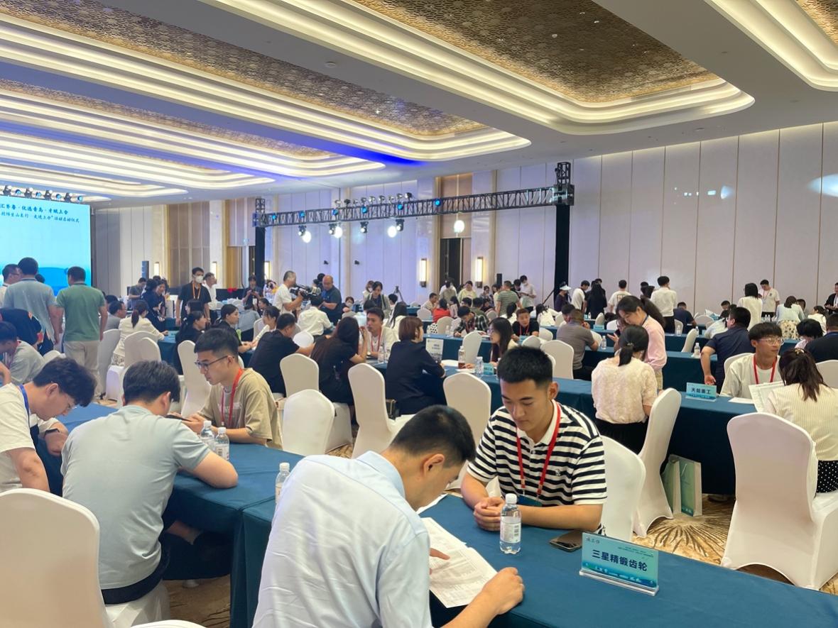 我们受邀参加“名校师生山东行-走进上合”系列活动启动仪式 我们受邀参加“名校师生山东行-走进上合”系列活动启动仪式