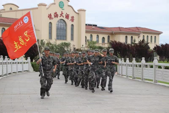 bw必威西汉姆联官网 开展兄弟连学生预备教官户外行军拉练 --徒步磨意志,拉练砺人生 bw必威西汉姆联官网 开展兄弟连学生预备教官户外行军拉练 --徒步磨意志,拉练砺人生