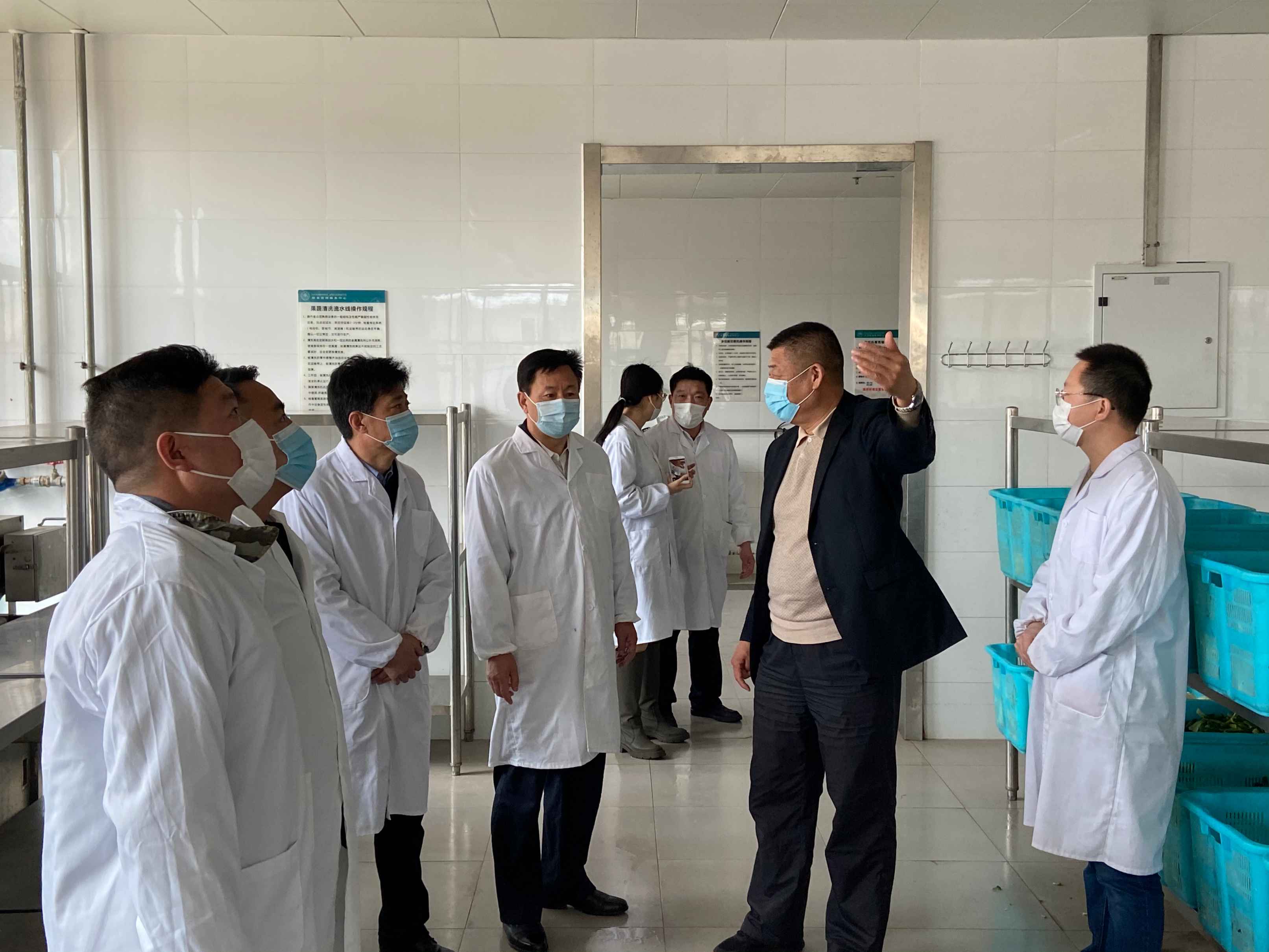 我们领导带队赴山东大学(青岛校区 )和青岛大学考察学习食堂运行管理工作 我们领导带队赴山东大学(青岛校区 )和青岛大学考察学习食堂运行管理工作