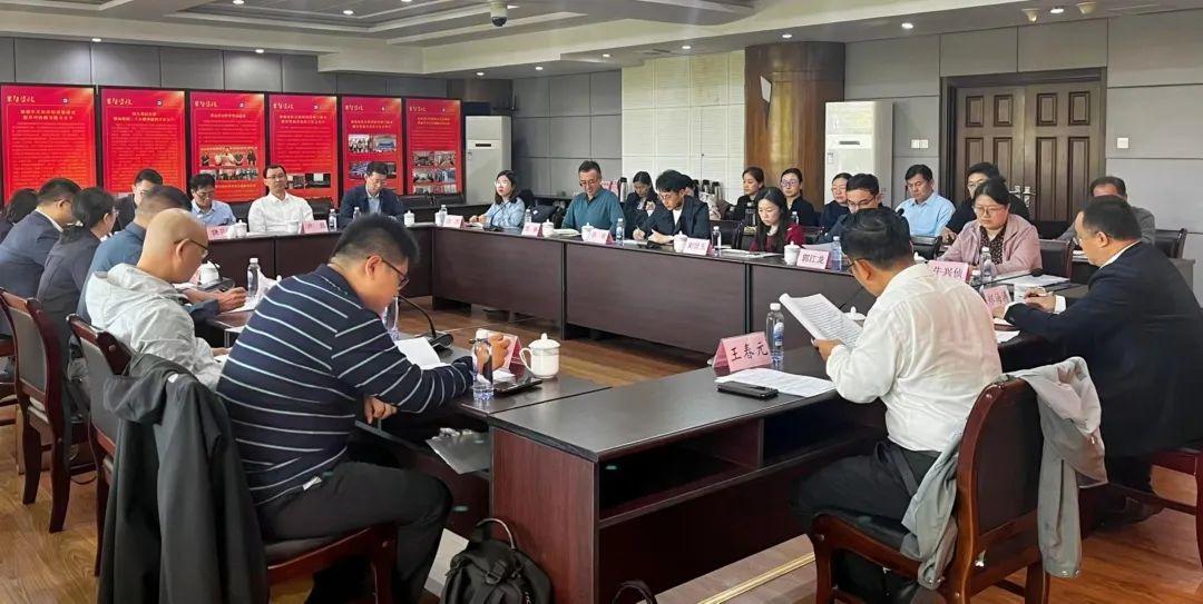 bw必威西汉姆联官网参加青岛社科青年联盟召开主席团会议 bw必威西汉姆联官网参加青岛社科青年联盟召开主席团会议