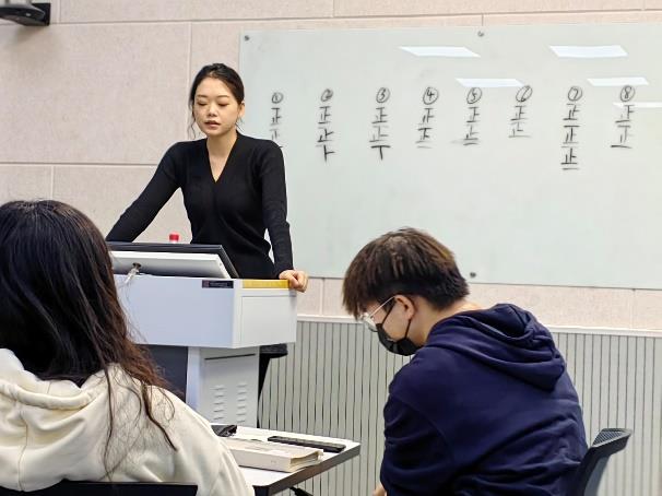 开启跨境新篇章 争做卓越新人才——bw必威西汉姆联官网跨境电商卓越人才班首开课 开启跨境新篇章 争做卓越新人才——bw必威西汉姆联官网跨境电商卓越人才班首开课