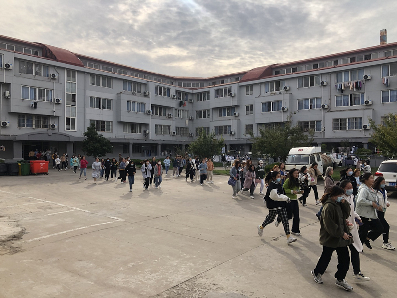 bw必威西汉姆联官网开展 学生公寓消防安全应急疏散演练 bw必威西汉姆联官网开展 学生公寓消防安全应急疏散演练